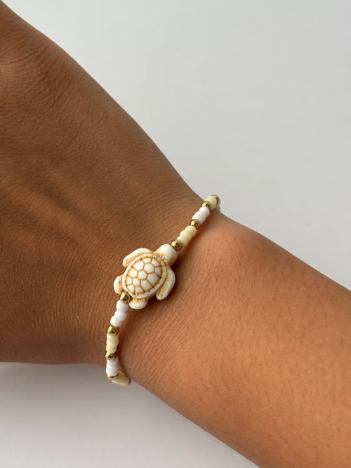 Beachy turtle vibe bracelet!